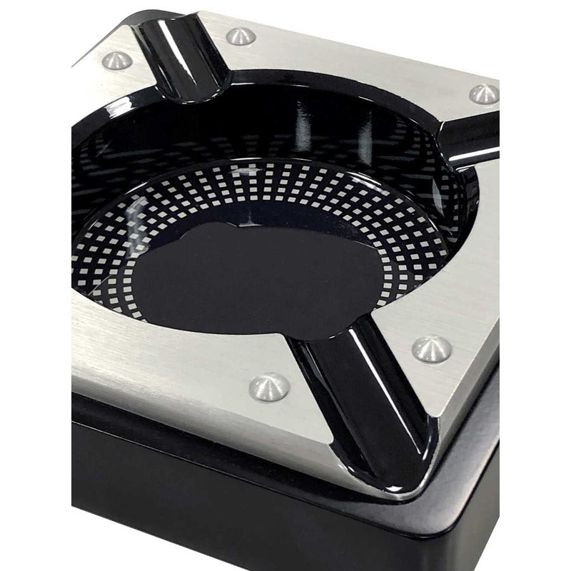 Sleek Metal Ashtray with Black Lacquer Finish
